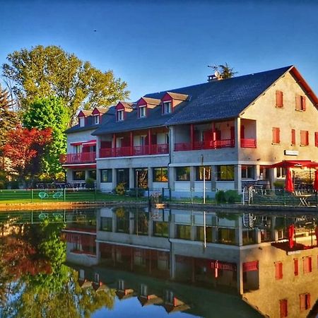 Le Lac Des Moines Condat  Exterior foto