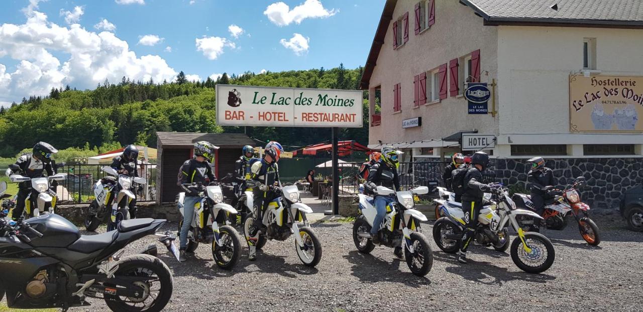 Le Lac Des Moines Condat  Exterior foto