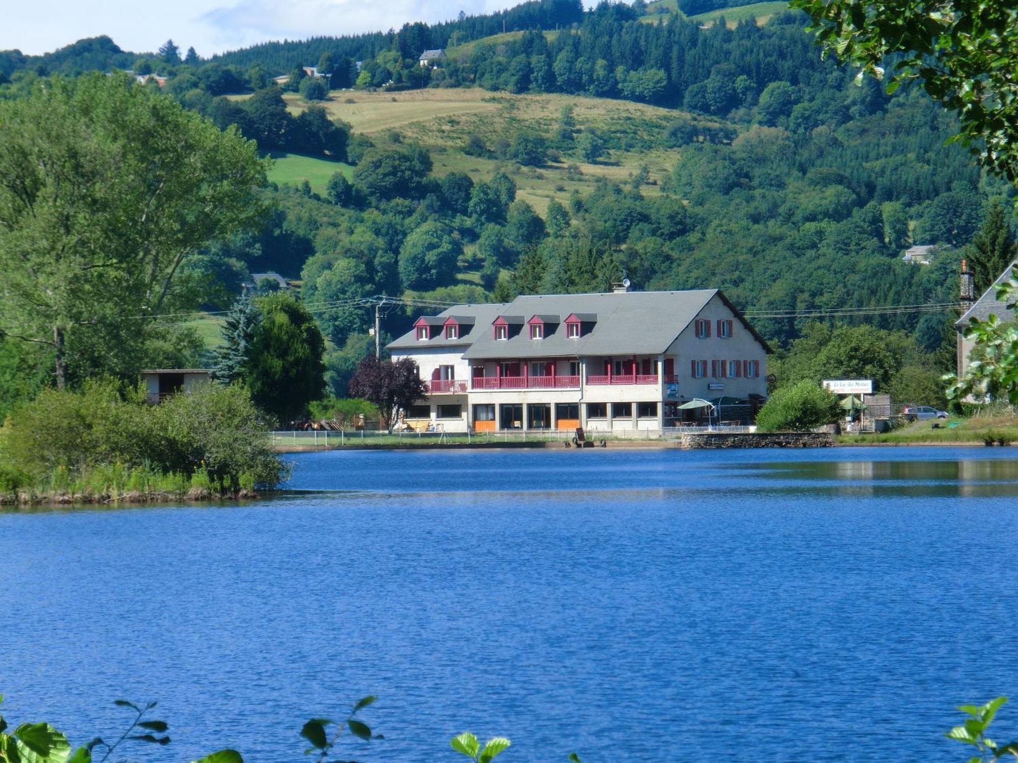 Le Lac Des Moines Condat  Exterior foto
